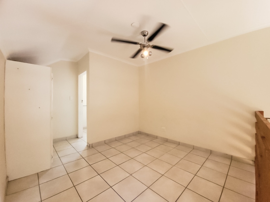 1 Bedroom Property for Sale in Kannoniers Park North West